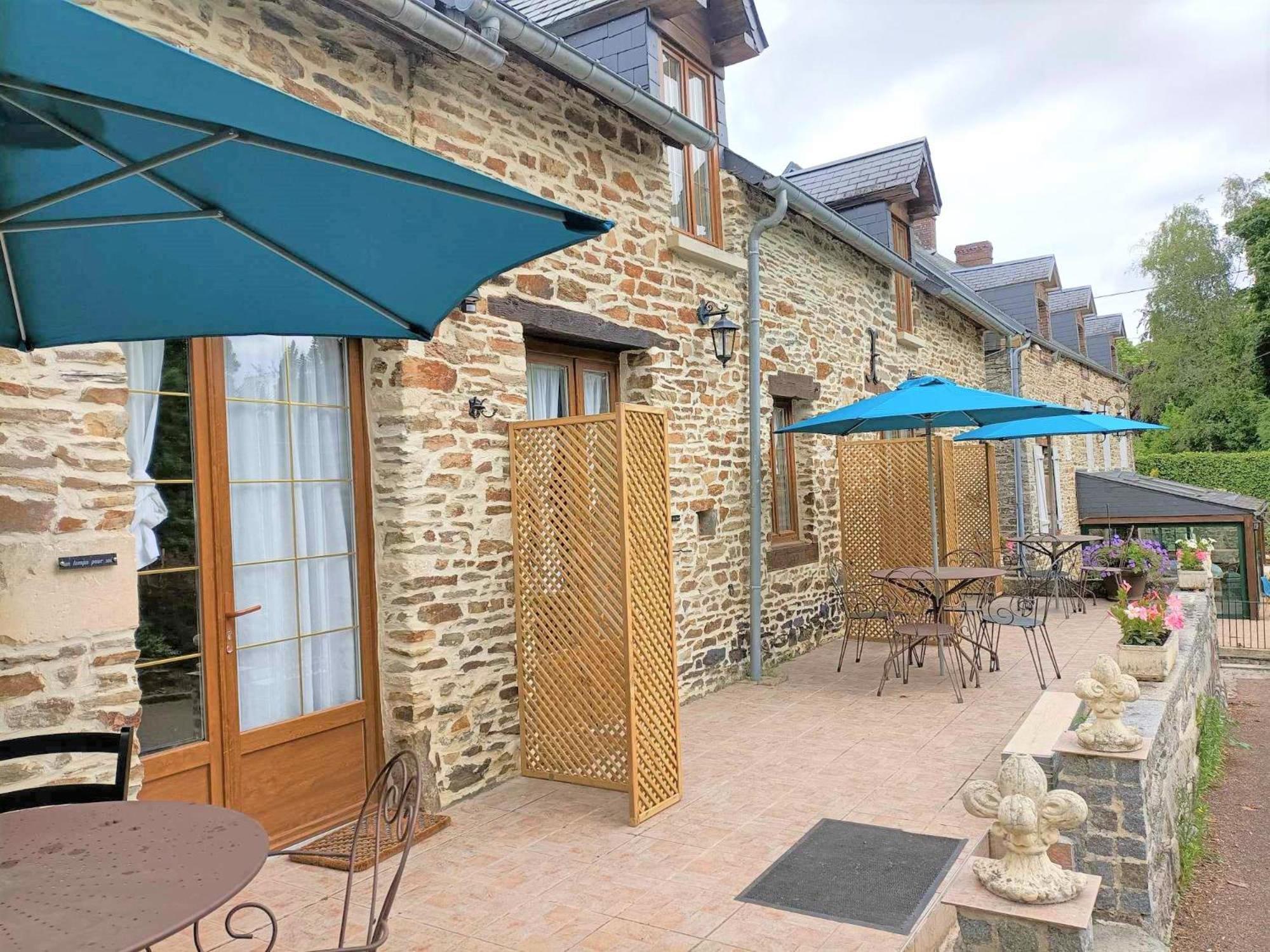 Le Moulin De Benneville Chambres D'Hotes, Petit Dejeuner Compris Cahagnes 외부 사진